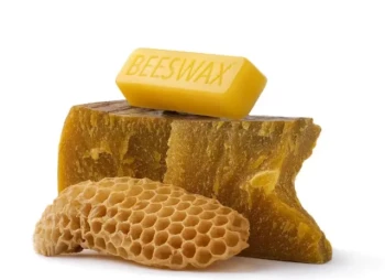 Come sciogliere la cera d'api in modo sicuro:Metodi esperti per evitare il rischio di incendio