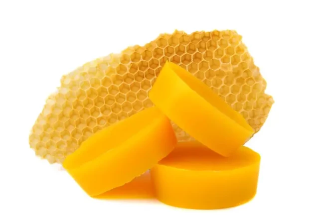 How to Separate Pure Beeswax from Honey Residues: Efficient Methods for Reuse