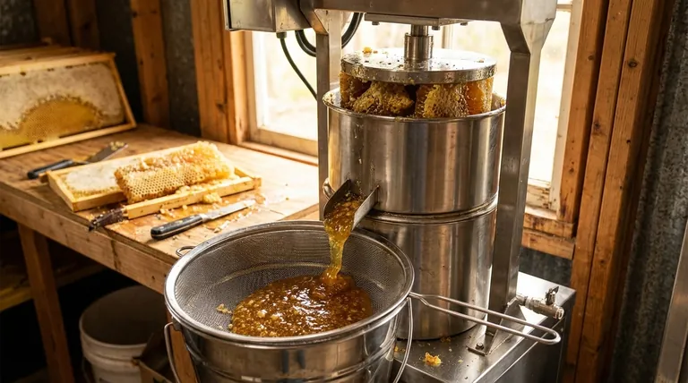 압착 채밀법이란 무엇인가요? 간단하고 화분 함량이 높은 꿀 추출 가이드