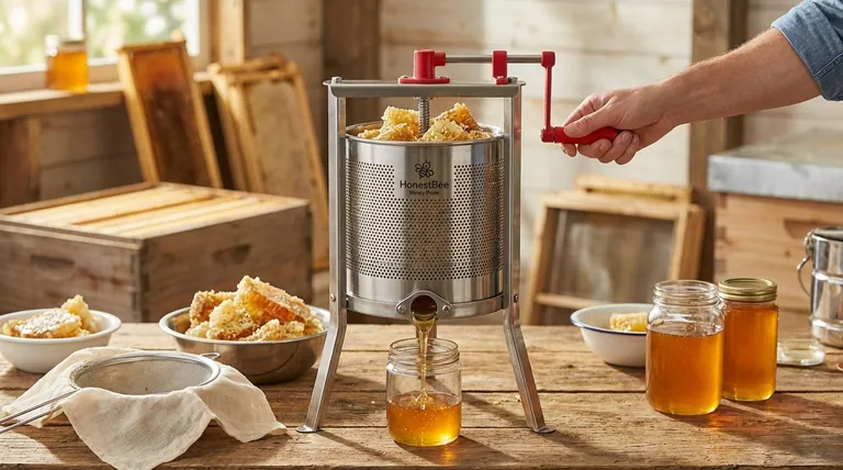 蜂蜜的压榨法是什么?通过传统提取法保留风味和品质