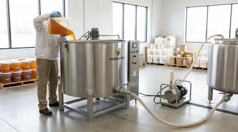 How is the honey mixer loaded and handled? A Guide to Efficient, Spill-Free Operation