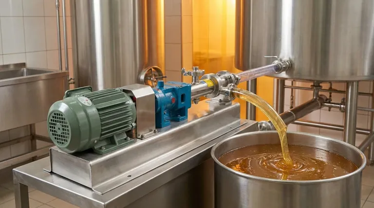What are the benefits of the screw design in a stainless steel honey pump? Preserve Honey Quality and Integrity