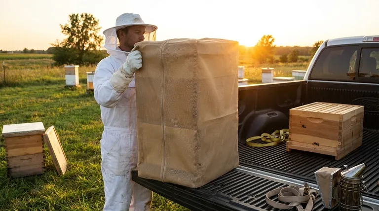 ¿Qué es una Buzz Bag y para qué se utiliza? La forma segura de transportar colmenas de abejas