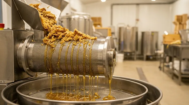 How does the honey separation and pressing process work in the Wax Screw Presses set? Maximize Honey Yield from Cappings