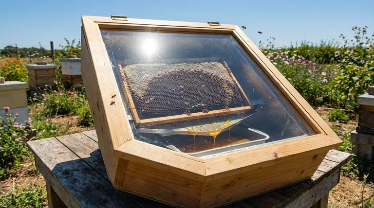 태양열 밀랍 용해기는 무엇이며 어떻게 작동합니까? 무료 태양 에너지를 사용하여 순수한 밀랍을 회수하세요