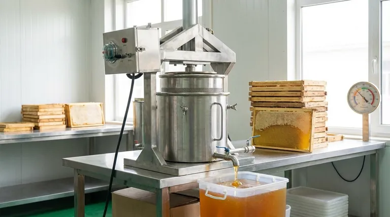 What should beekeepers consider when choosing a honey press? Maximize Yield & Honey Quality
