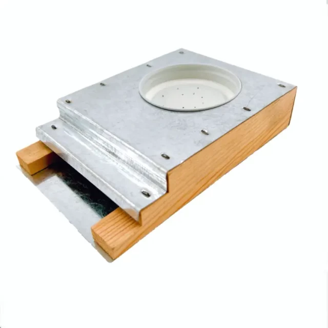 Boardman Entrance Bee Feeder Durable Galvanized Steel and Wood Construction for Beekeeping