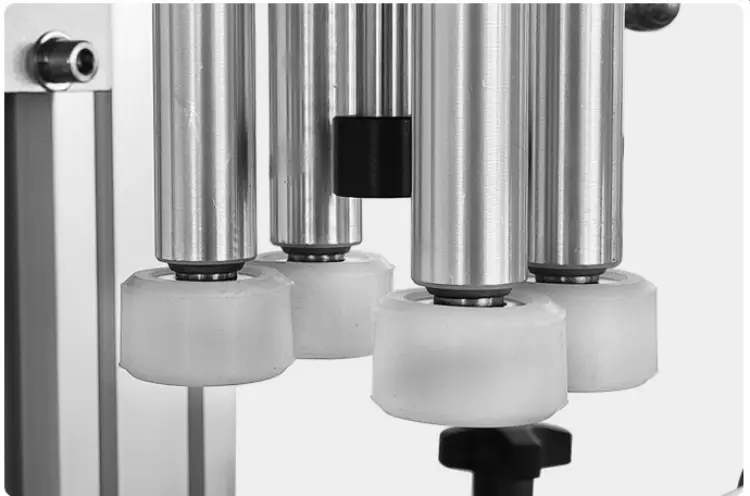 Flaschenverschließmaschine