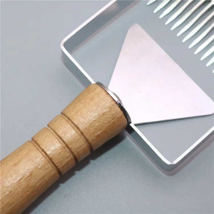 uncapping fork