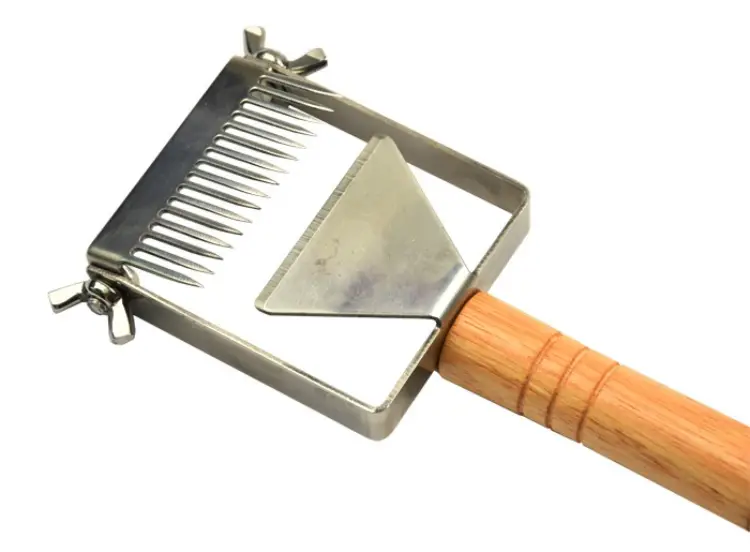 uncapping fork